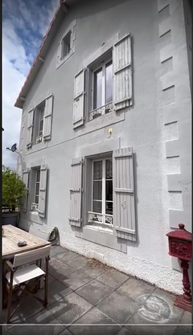 Montemboeuf Centre Town House Free Wifi Villa Luaran gambar
